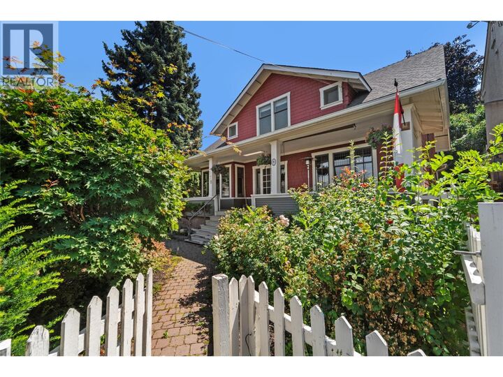 179 Battle St W Street — photo 1