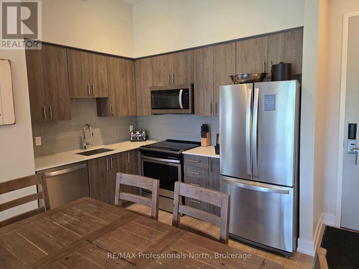 Property Photo:  25 Penn Lake Point Road 017  ON P1H 1A9 