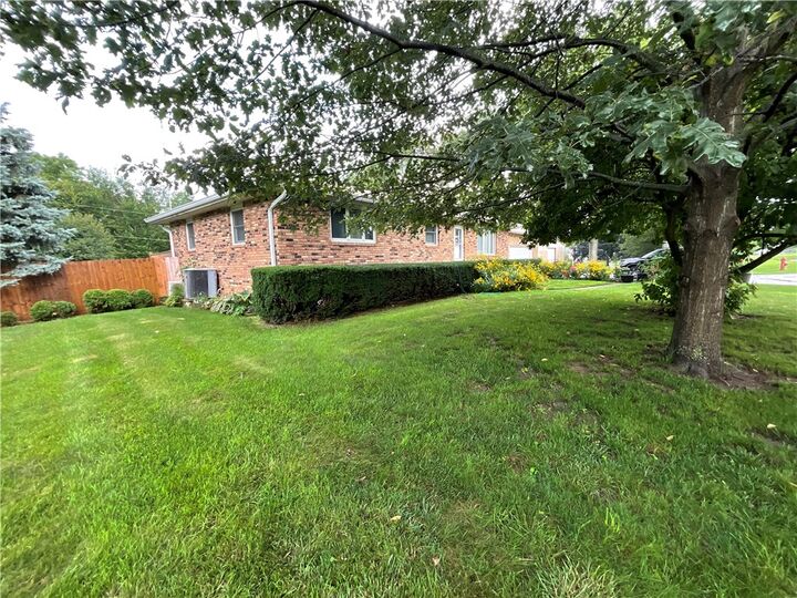 Property Photo:  3 Highland Drive  IL 62573 
