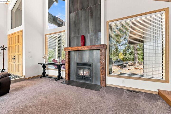 Property Photo: 14469 Phillip Ln CA 95370