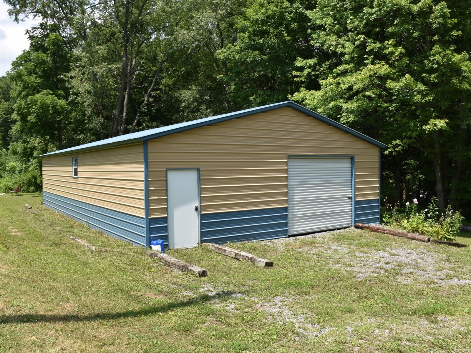 Property Photo: 65-050680 Beatty Avenue PA 16335