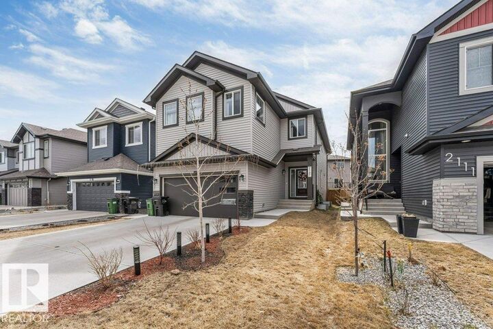 Property Photo: 2107 14 Avenue NW AB T6T 2R6