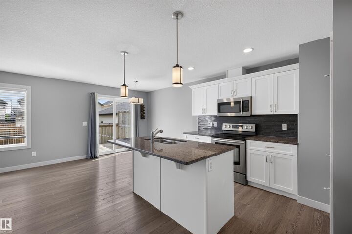 Property Photo:  1107 162 Street SW  AB T6W 2L1 