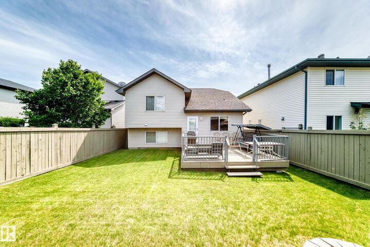 Property Photo: 3226 30 Avenue NW AB T6T 1T4