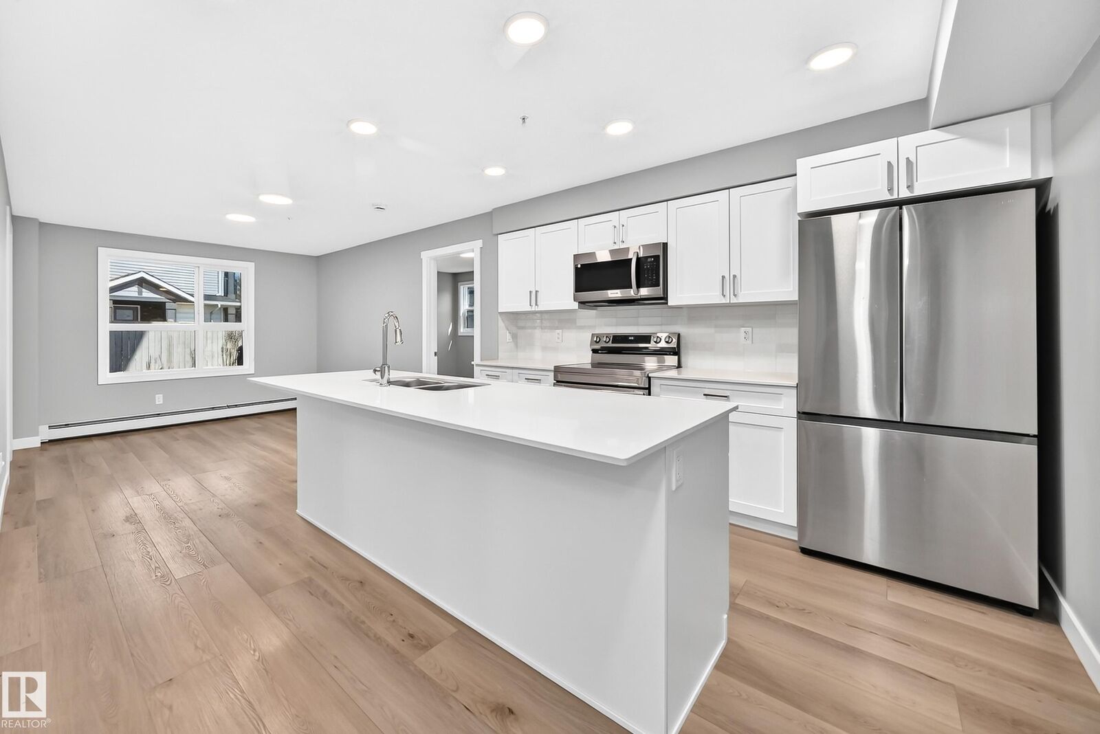 Property Photo: 1506 Tamarack Boulevard NW 128 AB T6T 2J5
