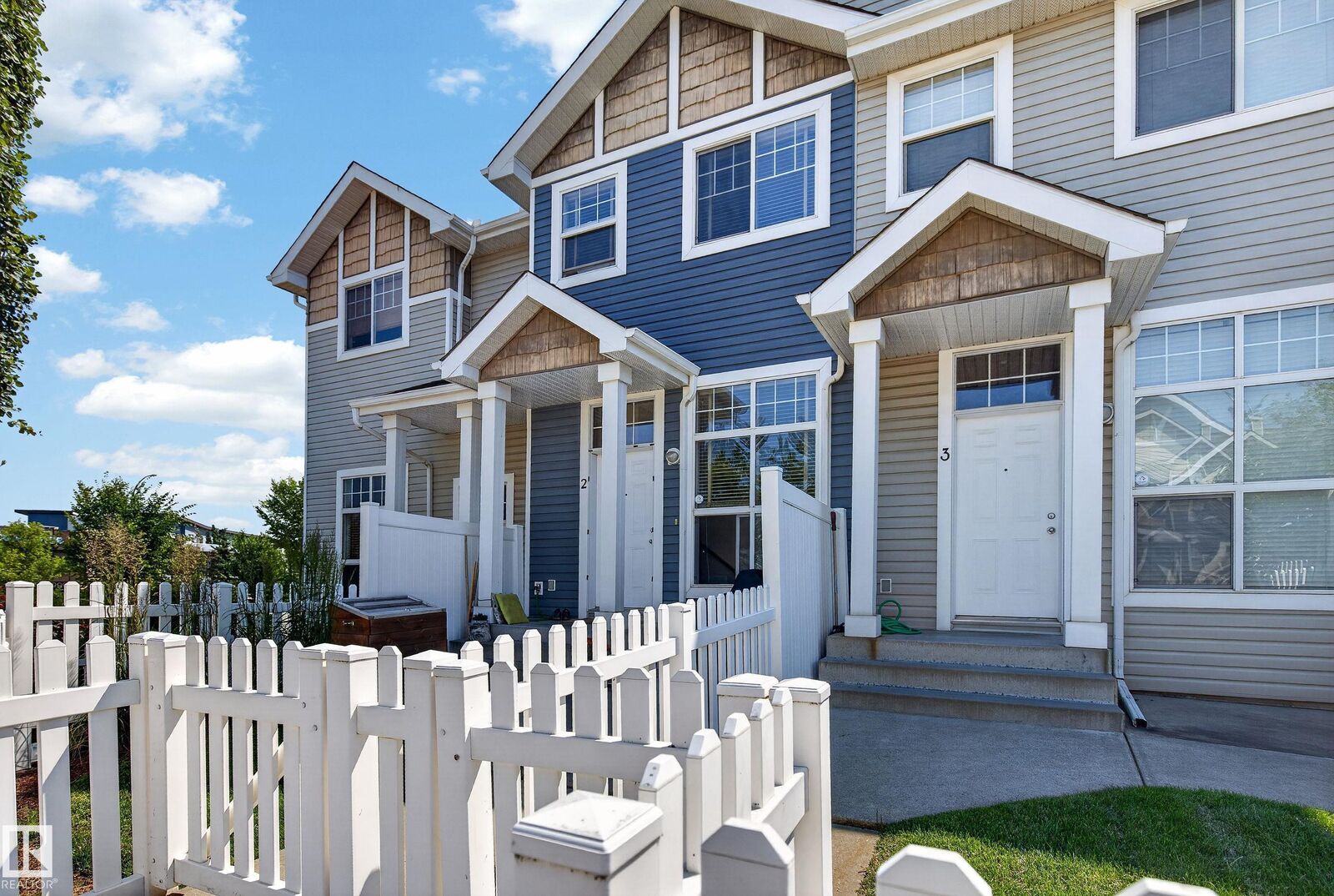 Property Photo: 5604 199 Street NW 2 AB T6M 2Z9