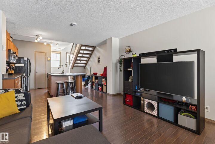 5604 199 Street NW 2 — photo 1