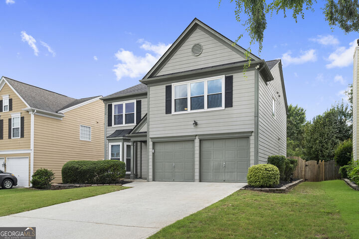 Property Photo: 320 Treyford Court GA 30005