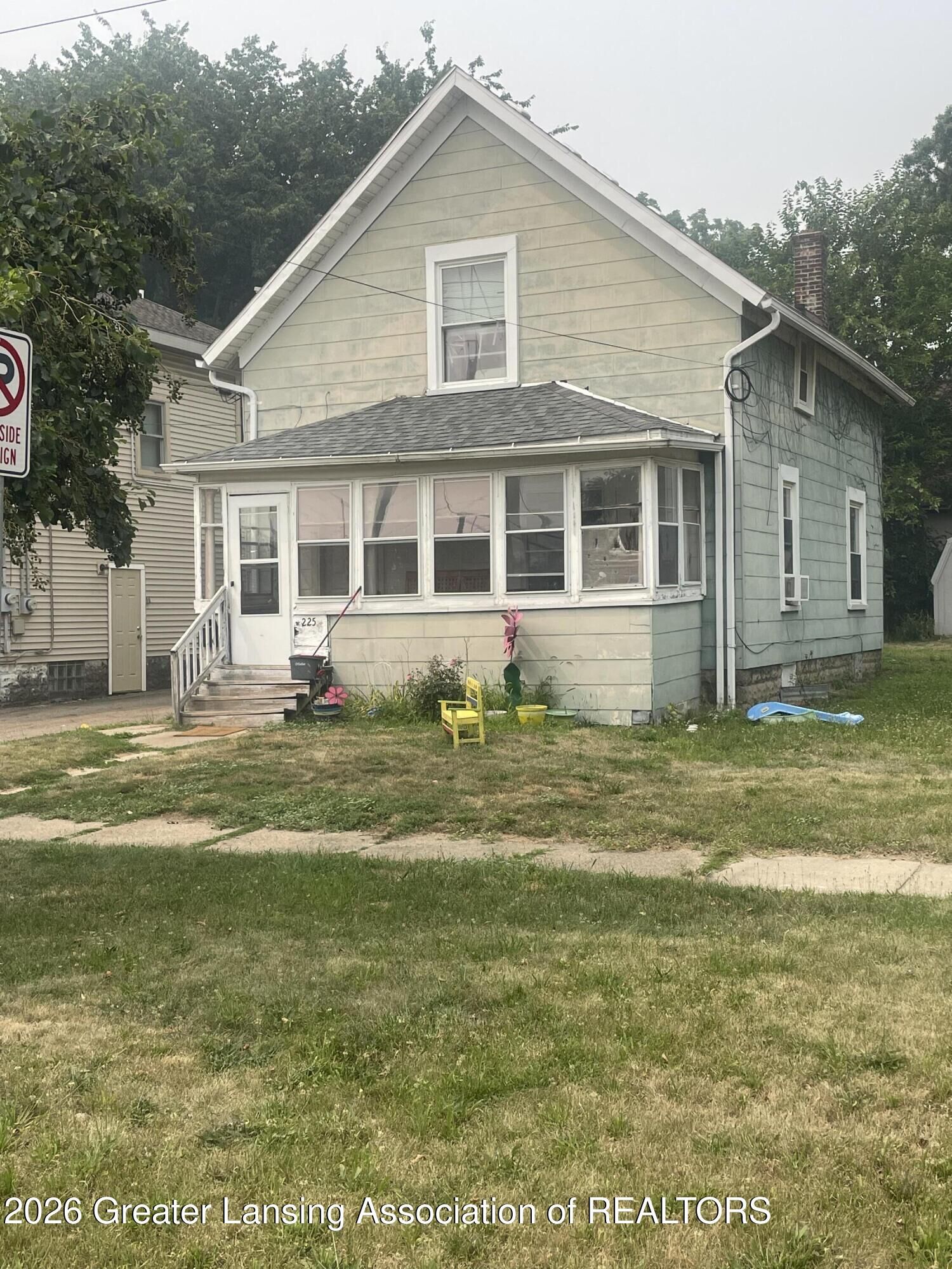 Property Photo:  225 E South Street  MI 48910 