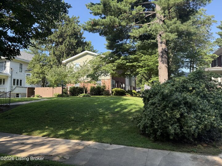 Property Photo: 202 S Galt Ave Apt 5 KY 40206