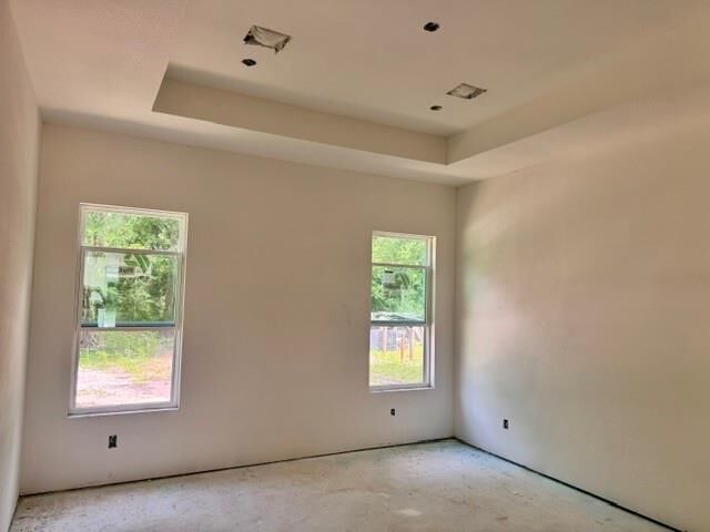 Property Photo: 17039 E Hollyhill Dr TX 77363