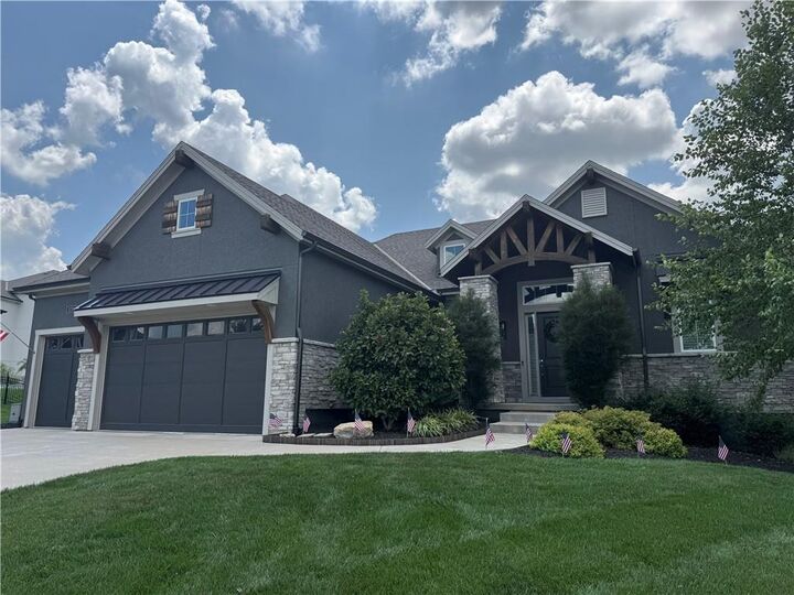 Property Photo: 11211 W 171st Terrace KS 66221