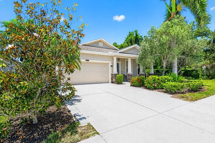 Property Photo:  5512 Mang Place  FL 34238 