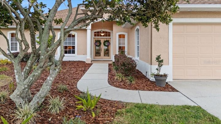 Property Photo: 3710 Little Country Road FL 34219