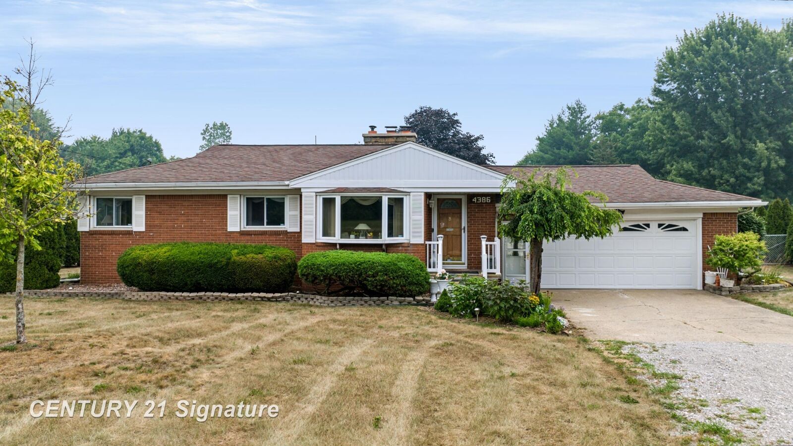 Property Photo: 4386 N Elms Road MI 48433