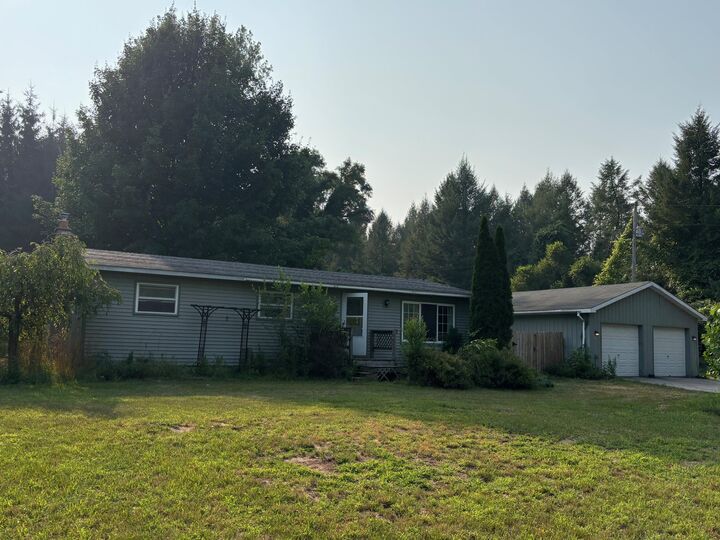 Property Photo: 6003 N Oceana Drive MI 49420