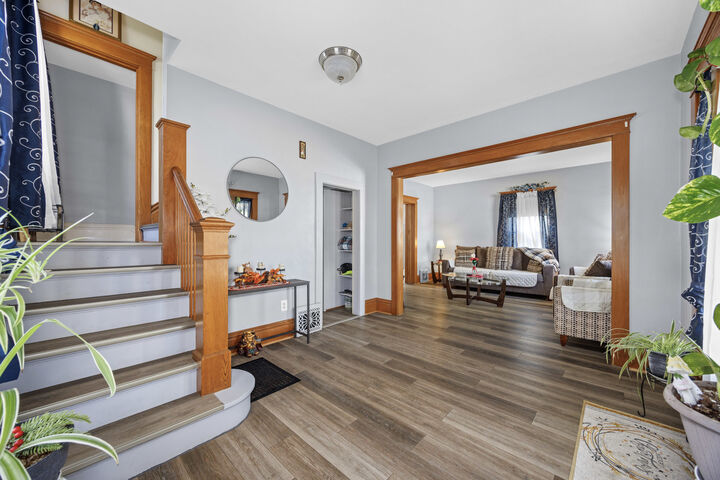 Property Photo: 427 Grand Avenue IL 60506