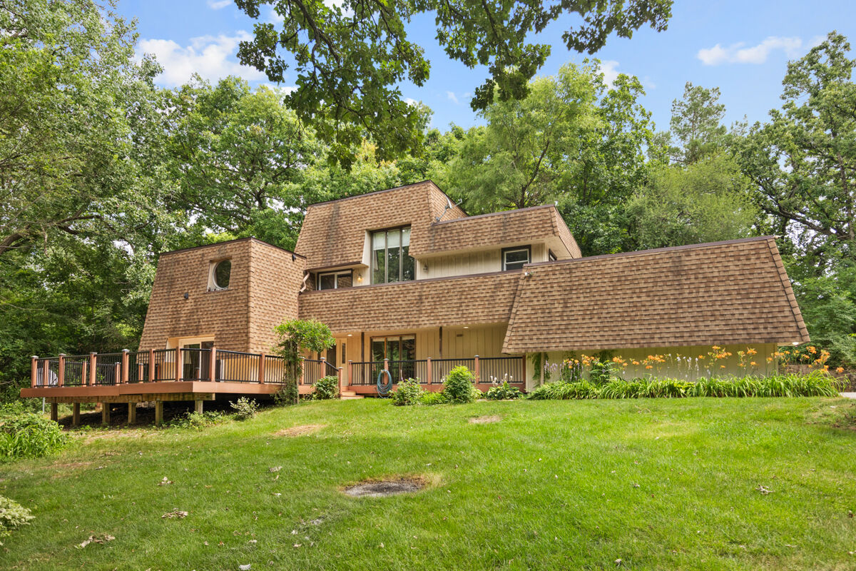 Property Photo: 12712 Hensel Road IL 60142