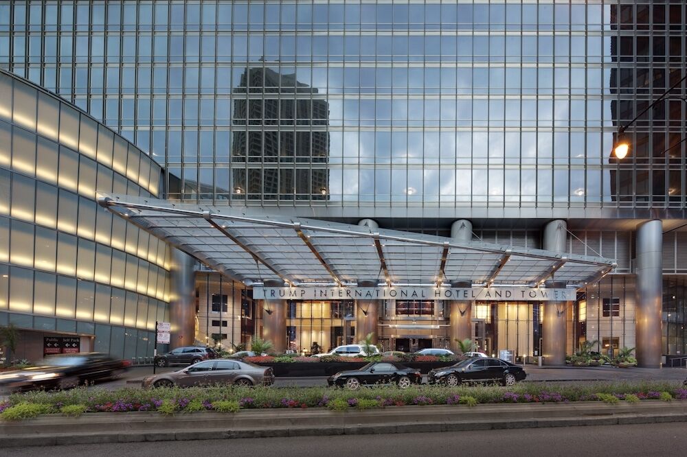 Property Photo:  401 N Wabash Avenue 37F  IL 60611 