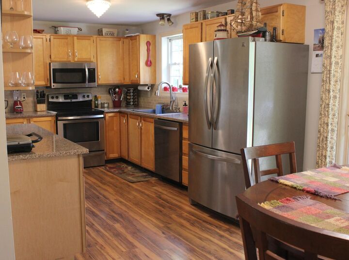 Property Photo:  6 Waycross Way  ME 04048 