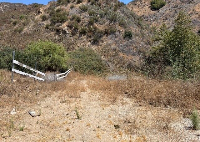 Property Photo:  13912 N Mesa Alta  CA 91342 