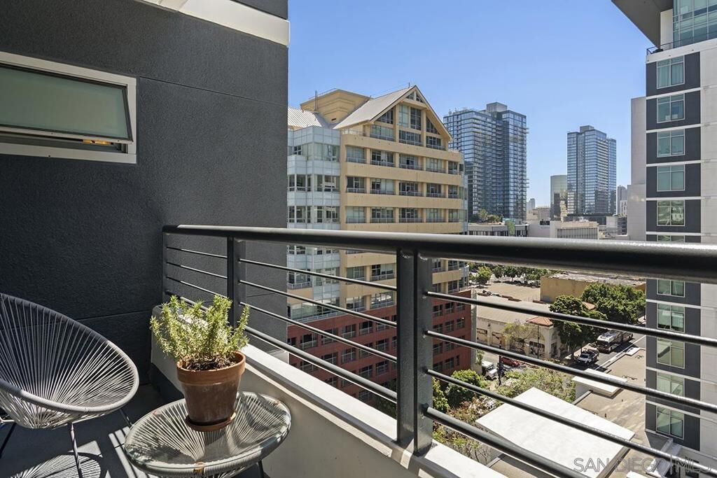 Property Photo:  425 W Beech Street 1251  CA 92101 
