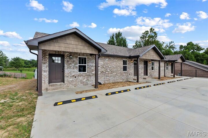 Property Photo: 235 Cedar Circle MO 63755