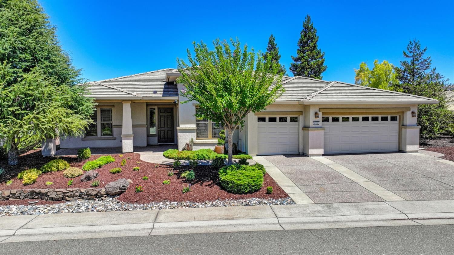 Property Photo:  640 Loon Lake Court  CA 95648 
