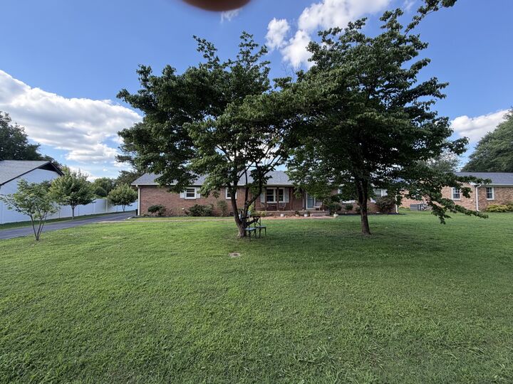 Property Photo:  5042 Creekside Dr  TN 37128 