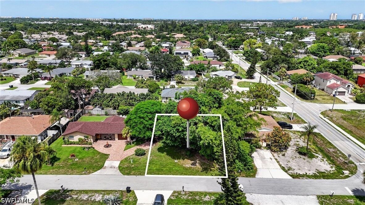 Property Photo:  27506 Playa Del Rey Lane  FL 34135 