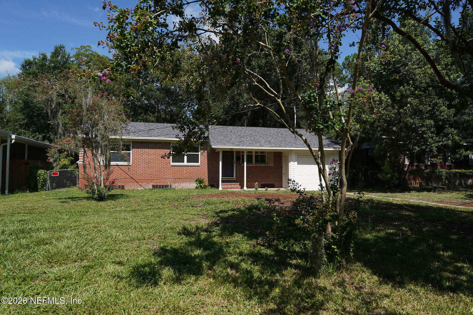 Property Photo: 1320 Placid Place FL 32205
