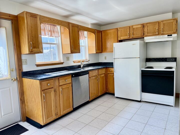 Property Photo:  97 Concord Way  NH 03801 