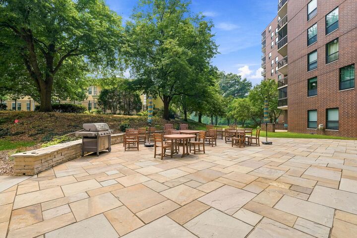 Property Photo: 6615 Lake Shore Drive S 405 MN 55423