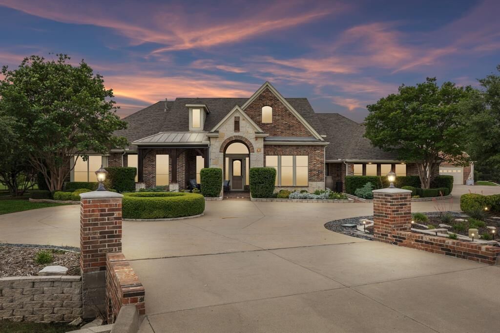 Property Photo: 5802 Corinth Chapel Road TX 75002