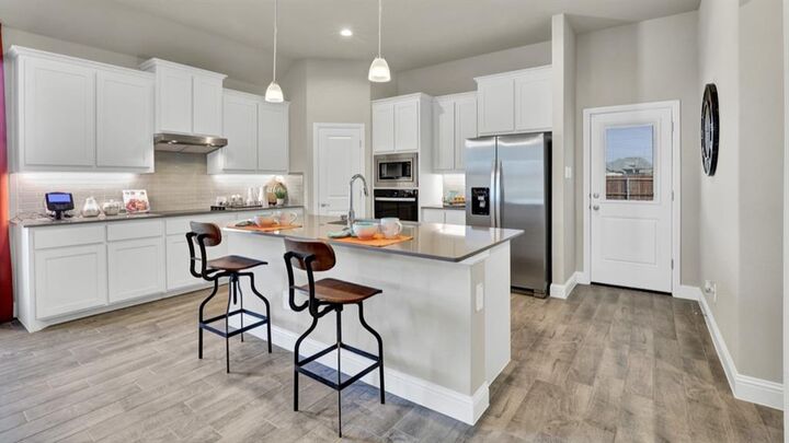 Property Photo:  3320 Pier View Street  TX 76065 
