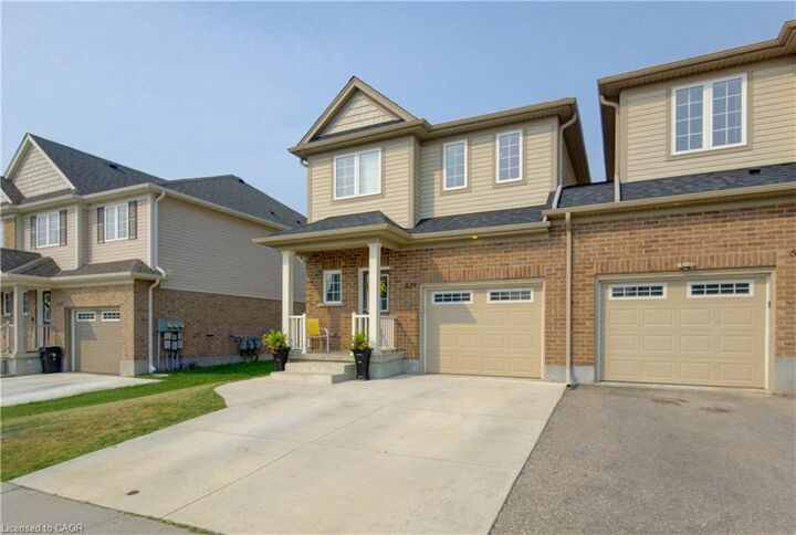 Property Photo: 539 Rivertrail Avenue ON N2A 0K1