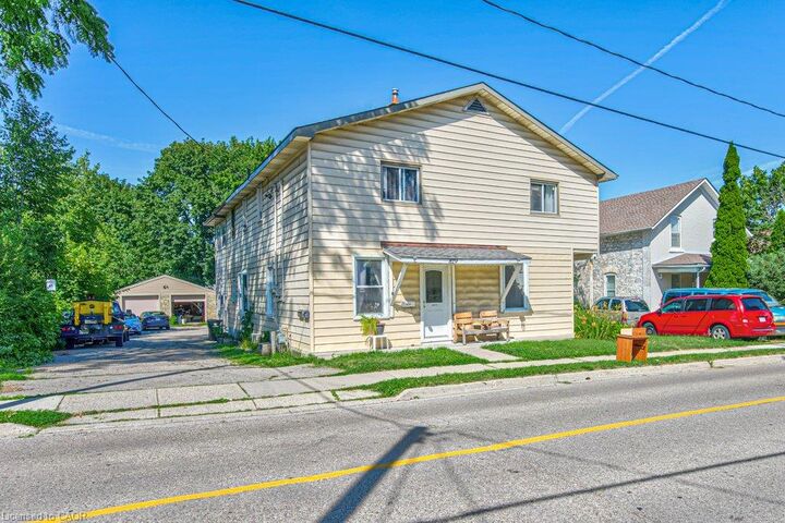 Property Photo: 819 Duke Street ON N3H 3T8