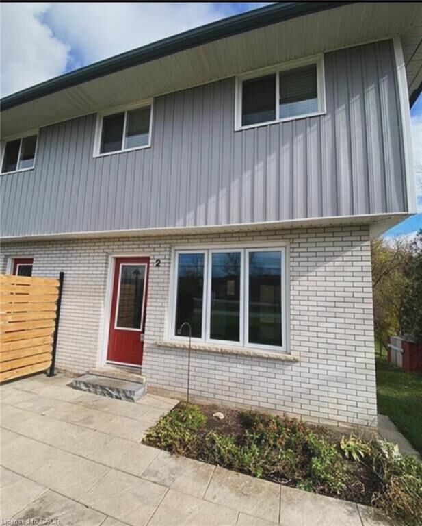 Property Photo: 1253 Brantford Hwy RR 5 2 ON N1R 5S5