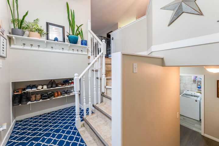 Property Photo: 685 3 Avenue W AB T0J 0Y2