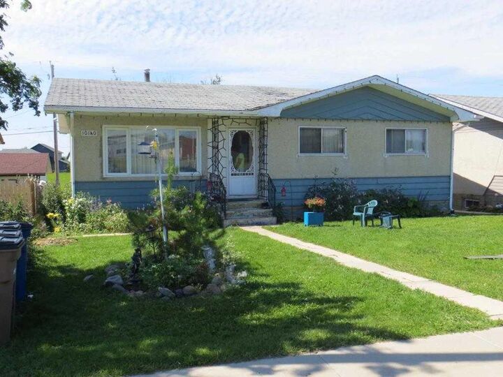 10140 105 Street — photo 1