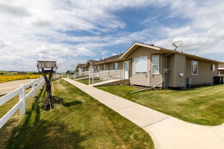 Property Photo: 100 Legacy Lane 2 AB T0C 2J0