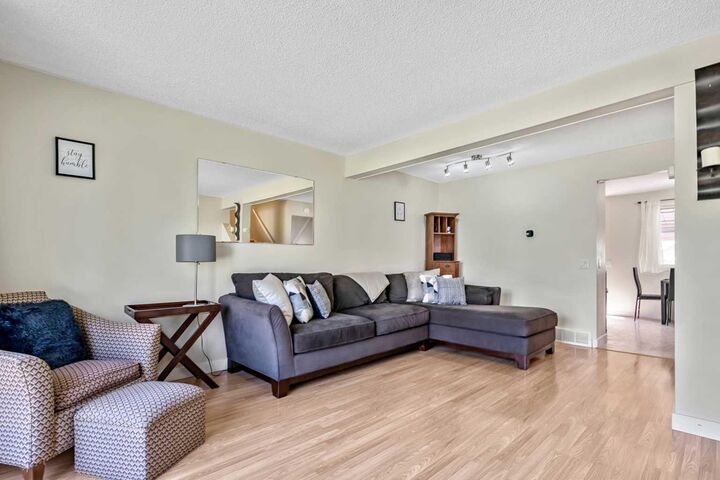 Property Photo: 37 Erin Woods Place SE AB T2B 2W5