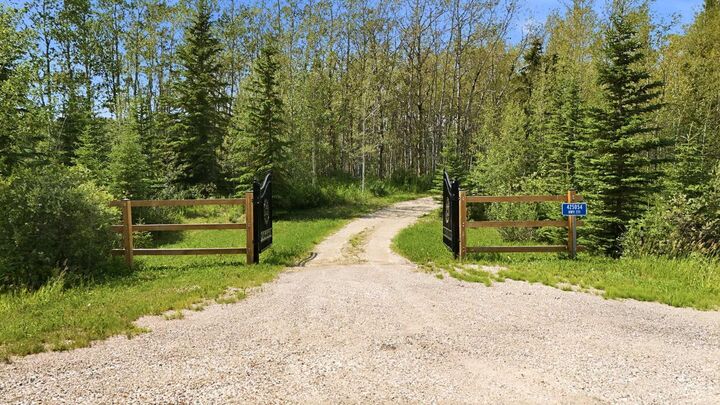 Property Photo: 425054 Highway 771 AB T0C 2J0