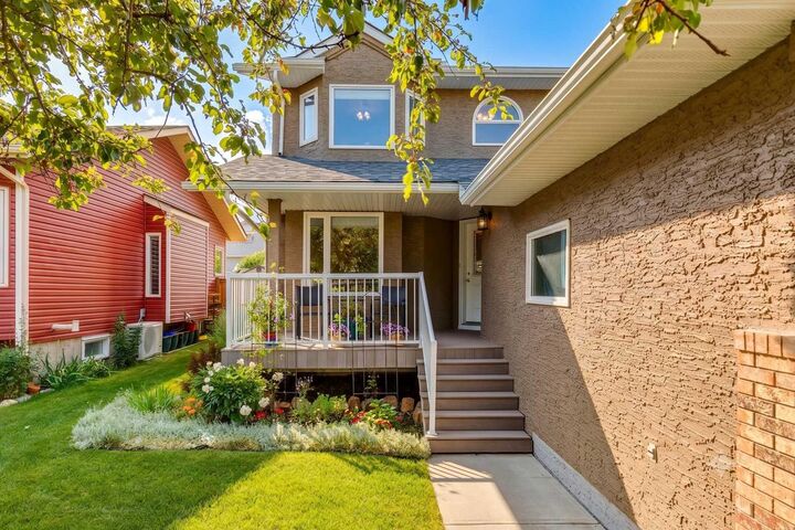 Property Photo: 410 Millrise Drive SW AB T2Y 2W5
