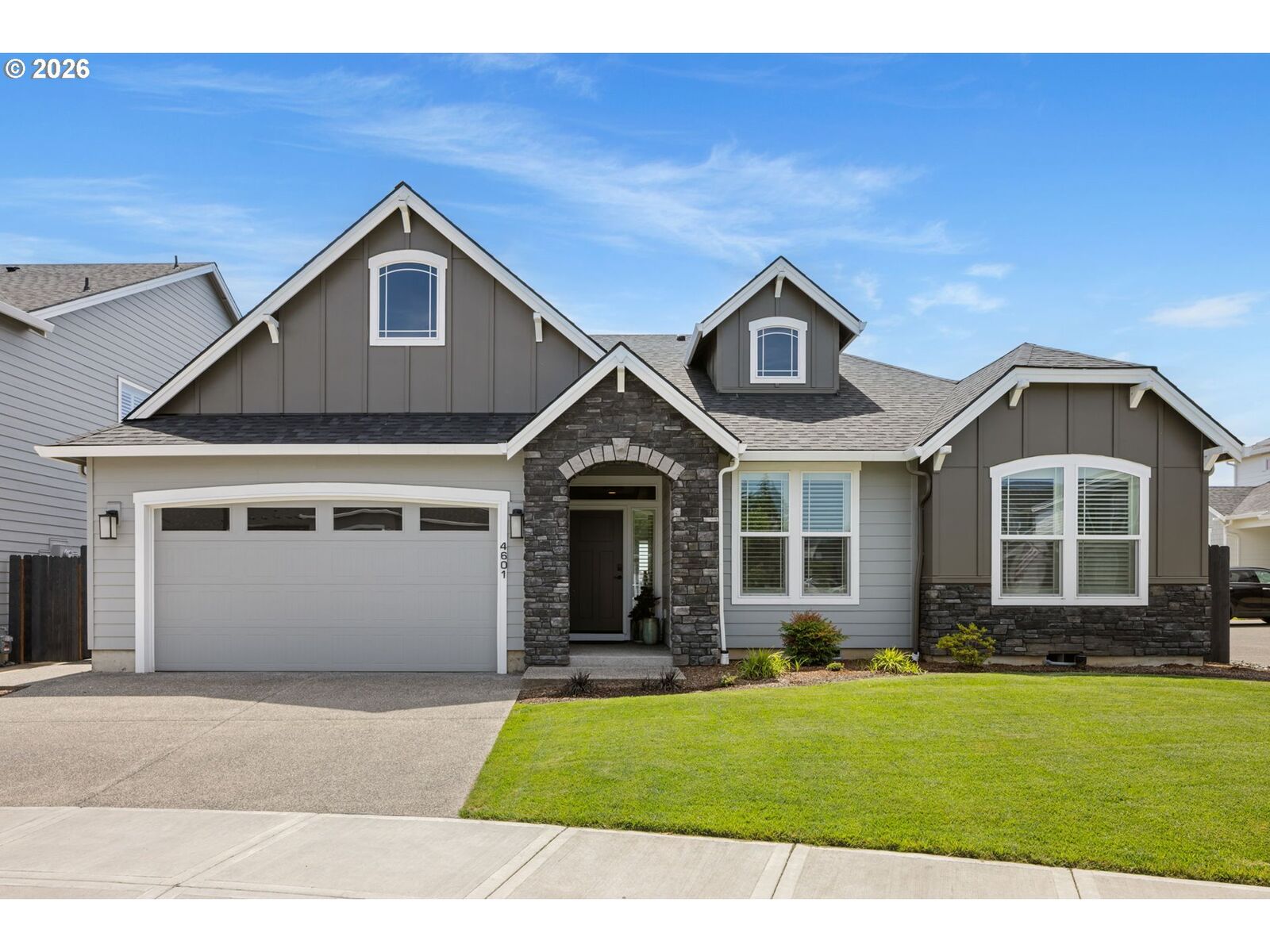 Property Photo: 4601 S 13th Way WA 98642