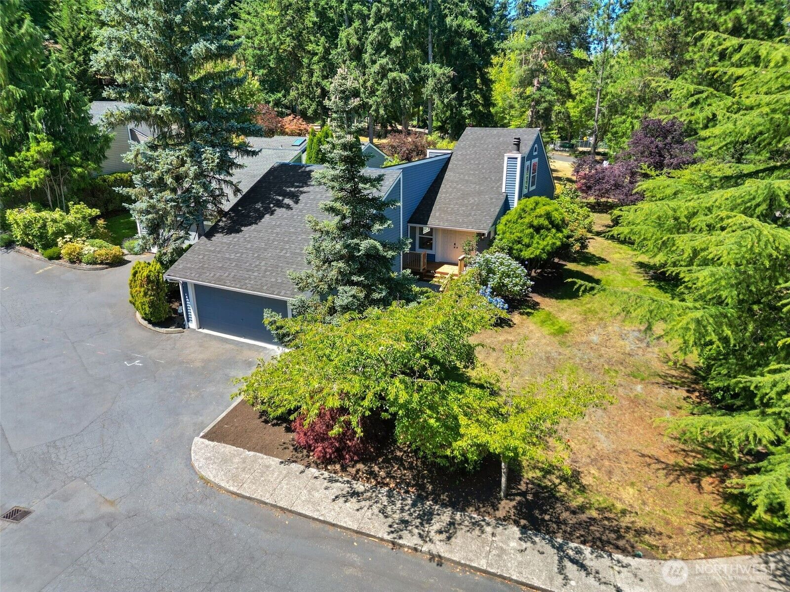 Property Photo: 11701 NE 105th Lane WA 98033