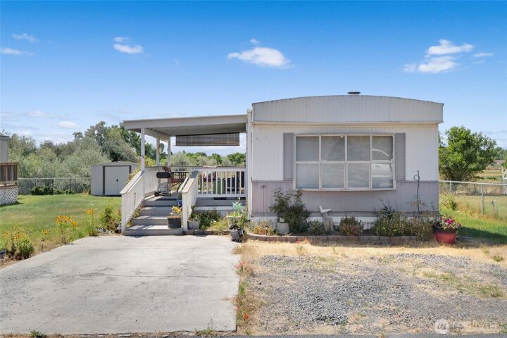 Property Photo:  4680 Rd  K  NE 5  WA 98837 
