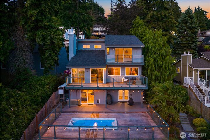 Property Photo:  27009  10th Avenue S  WA 98198 