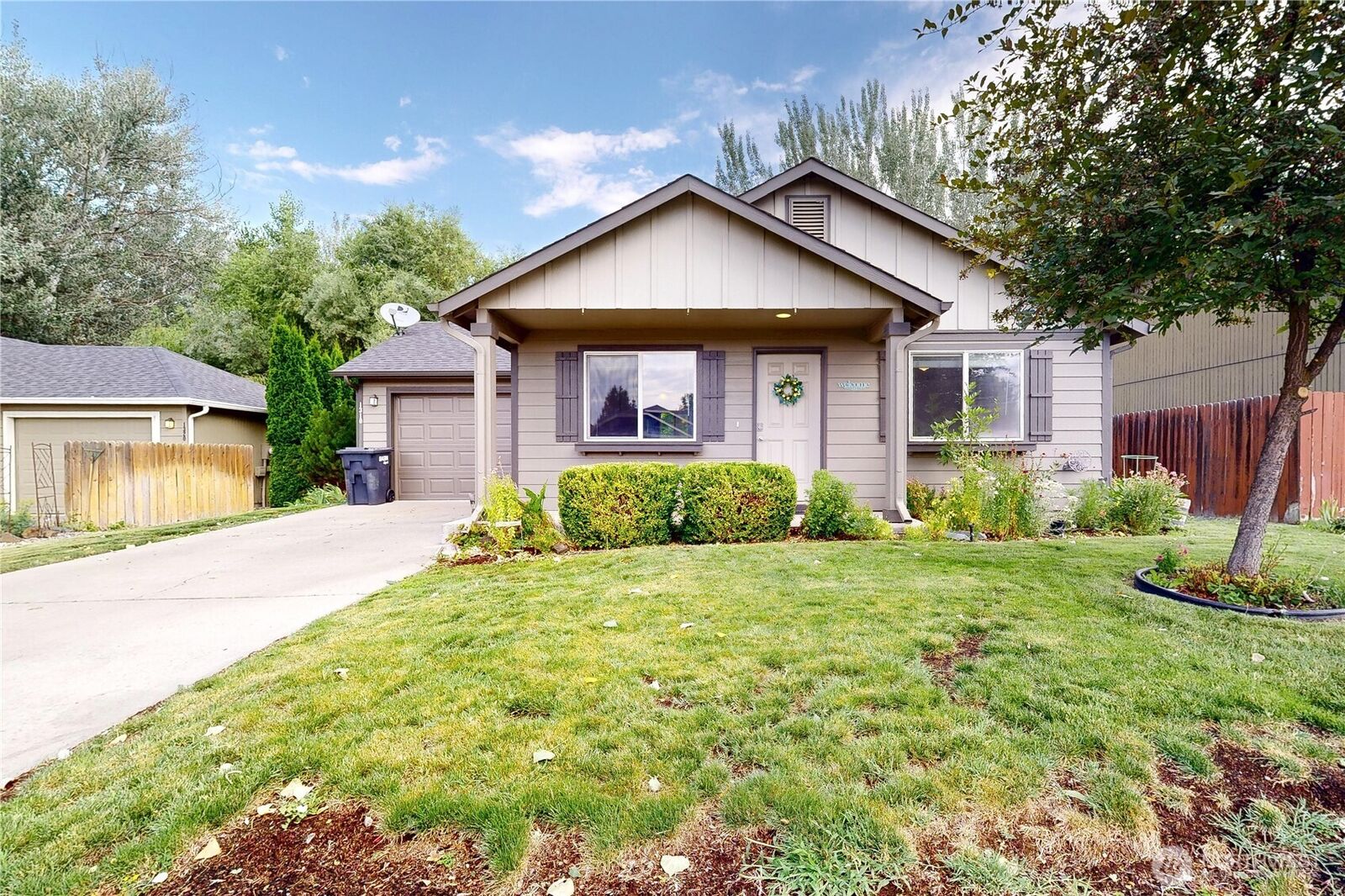 Property Photo:  1310 SW Riparian Court  WA 99324 