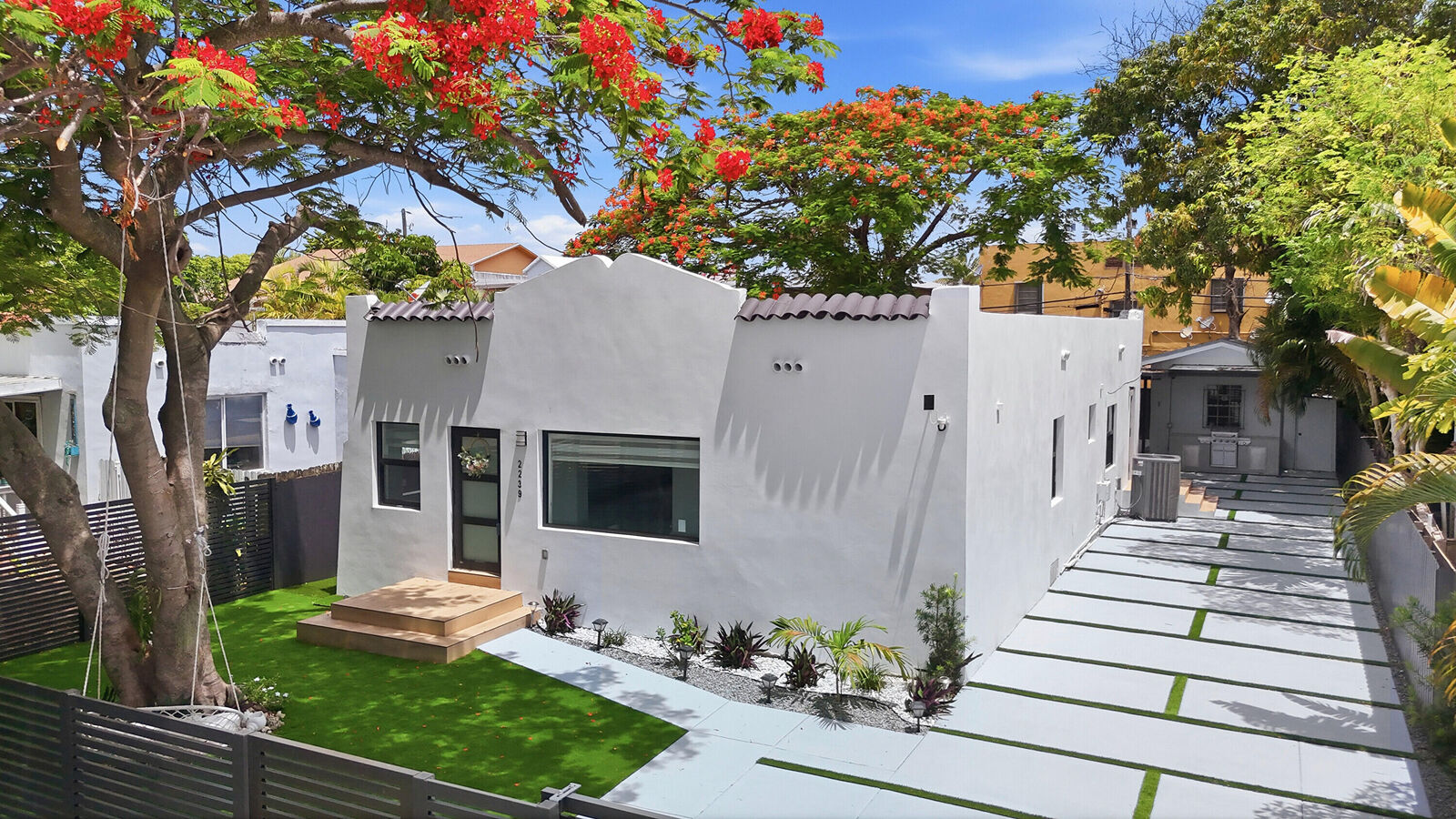 Property Photo: 2239 SW 10th Street FL 33135